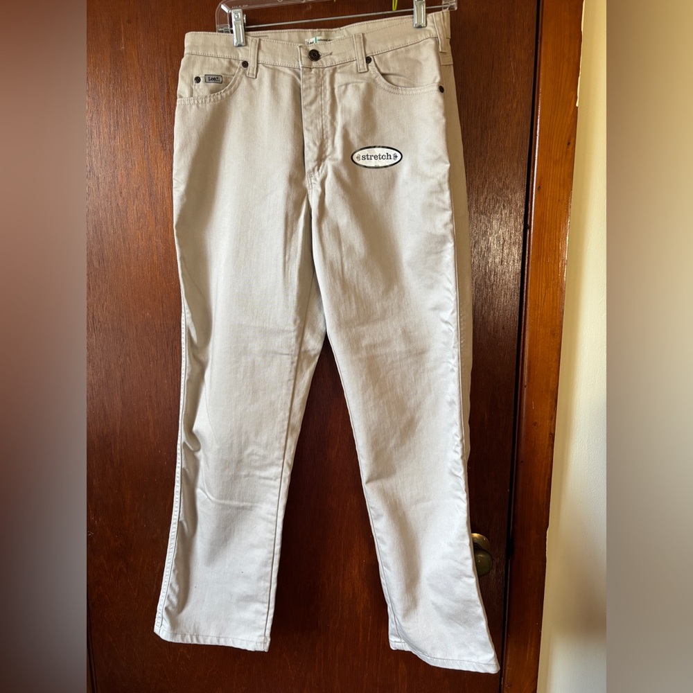 Lee relaxed straight leg women’s short
